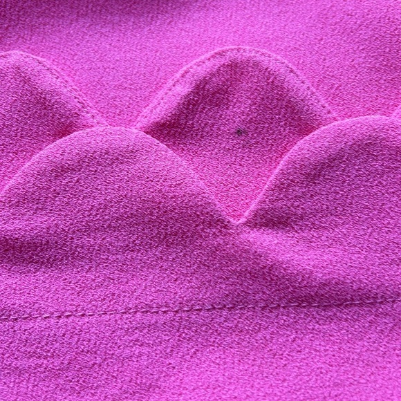 Monteau Barbie Bubblegum Pink Dress Scalloped hem - Picture 4 of 9